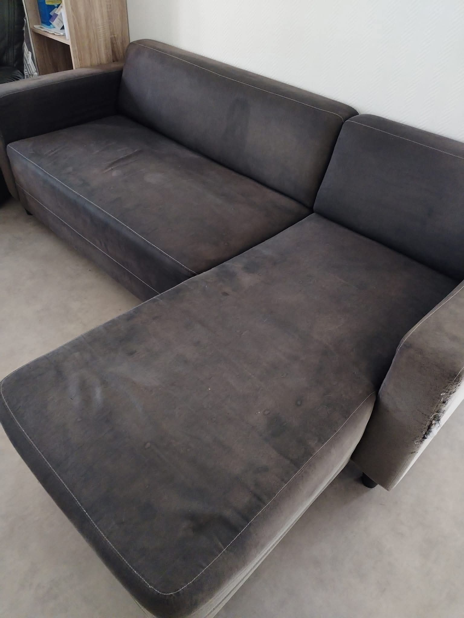 Canapé noir d'angle - Avant / Après - Avant