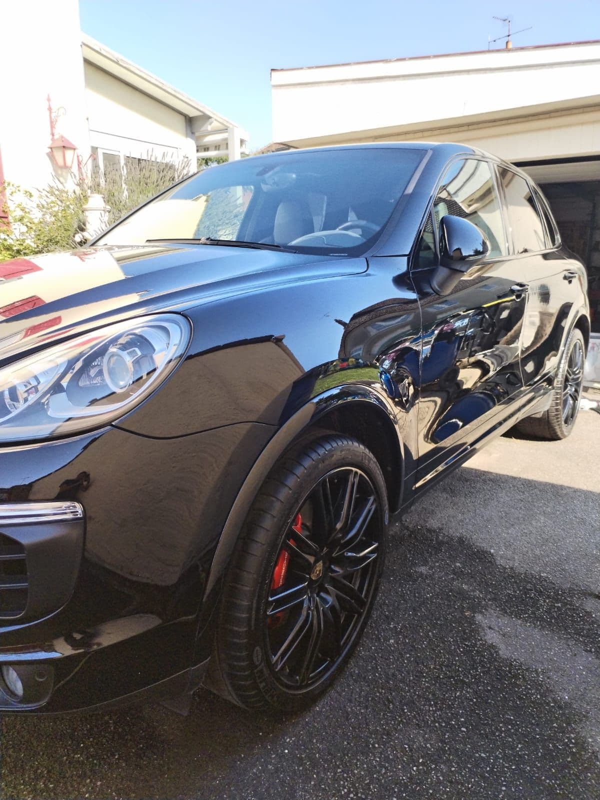 Porsche Cayenne noir