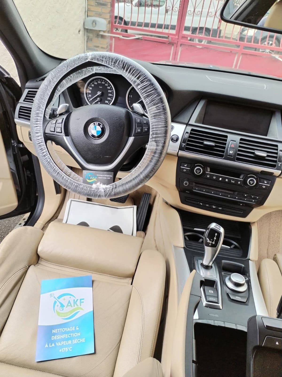 BMW X6 - Intérieur cuir beige