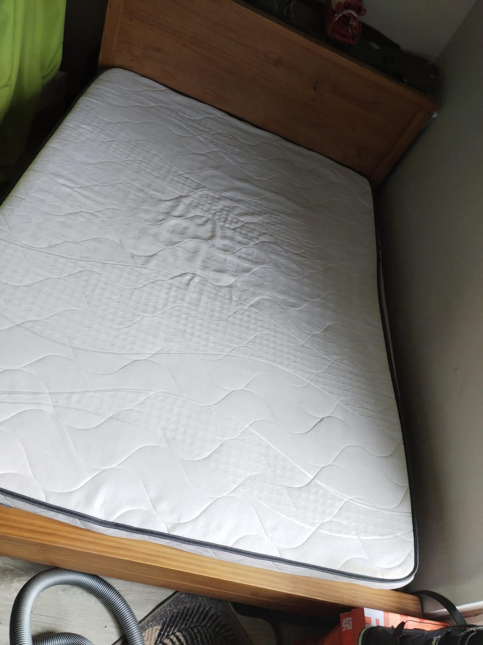 Matelas lit bois - Avant / Après - Après