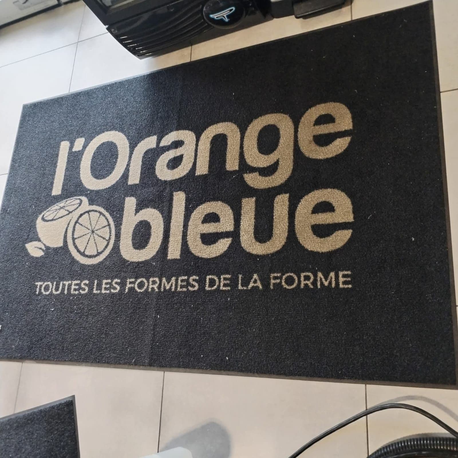 Tapis L'Orange Bleue - Avant / Après - Avant